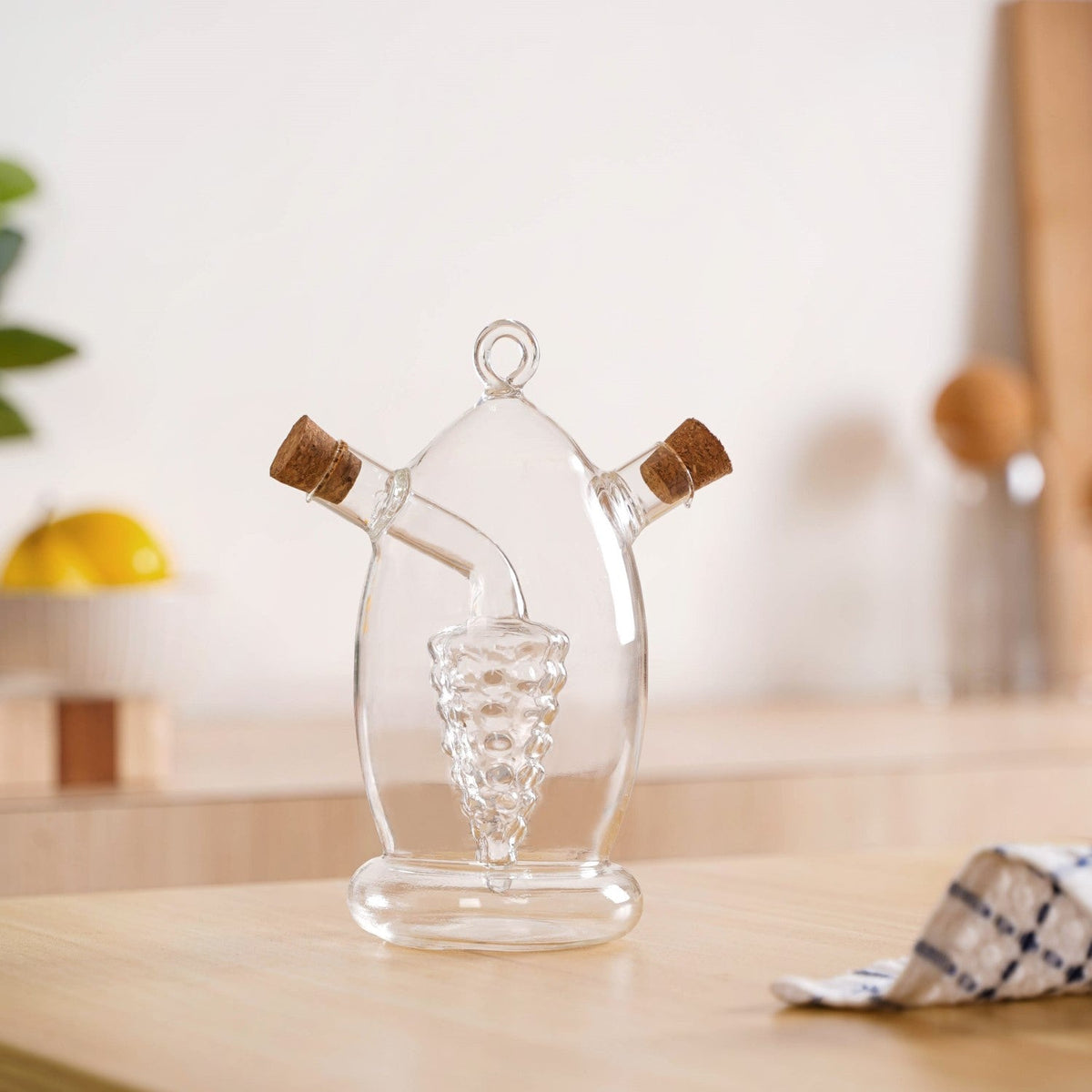 Grape Dual Glass Cruet For Gourmet Oils And Vinegar Nestasia