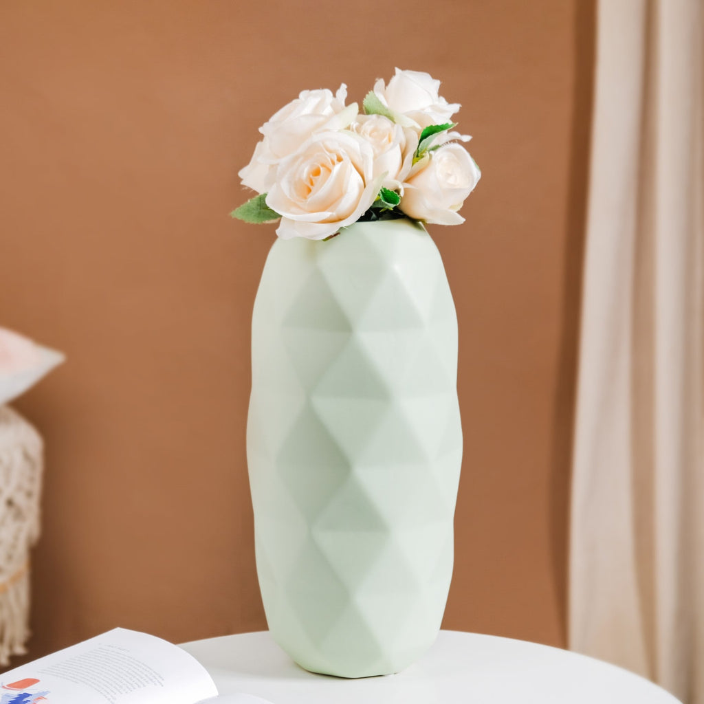 Geometric Decor Vase Nestasia