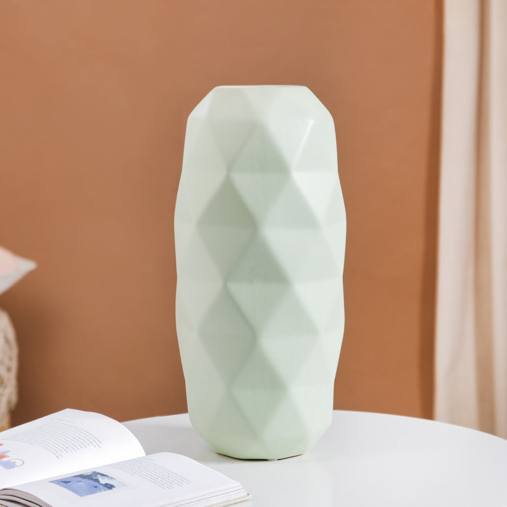 Geometric Decor Vase Nestasia