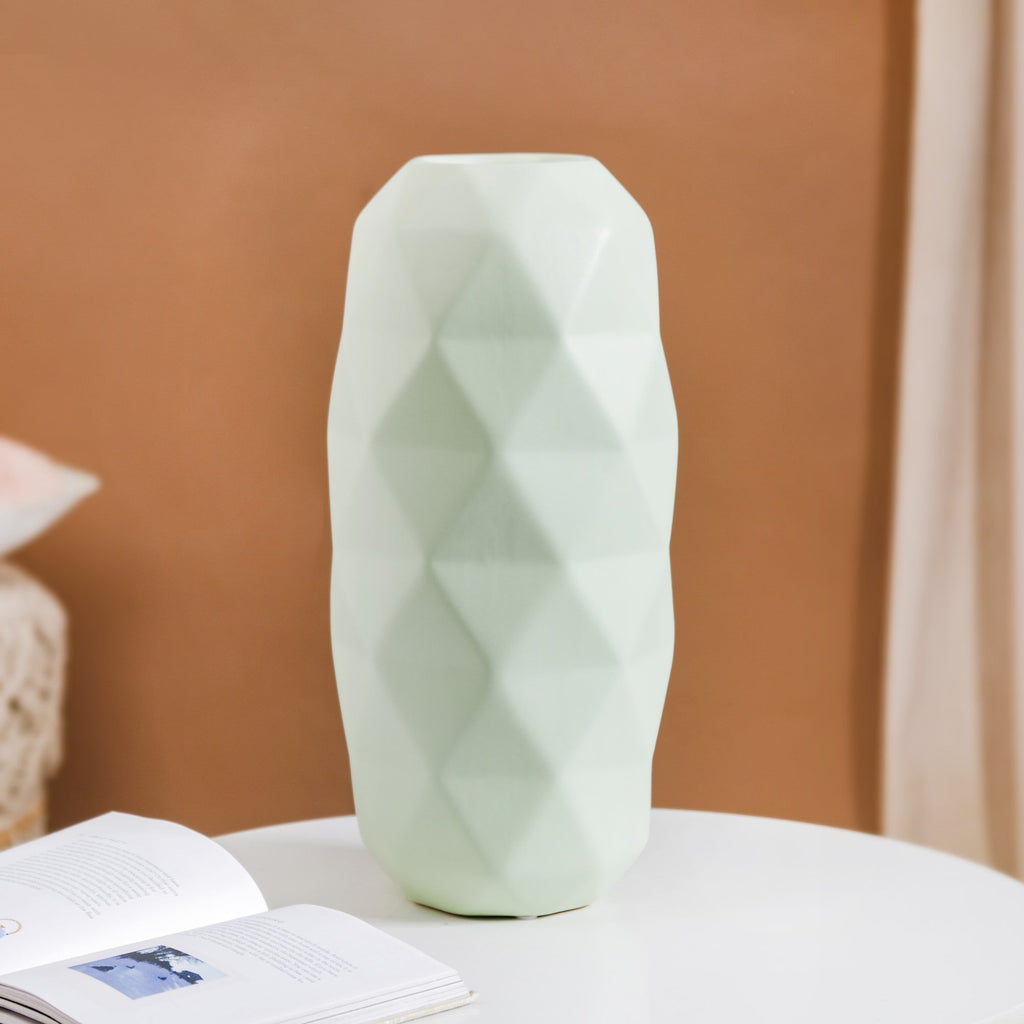 Geometric Decor Vase Nestasia