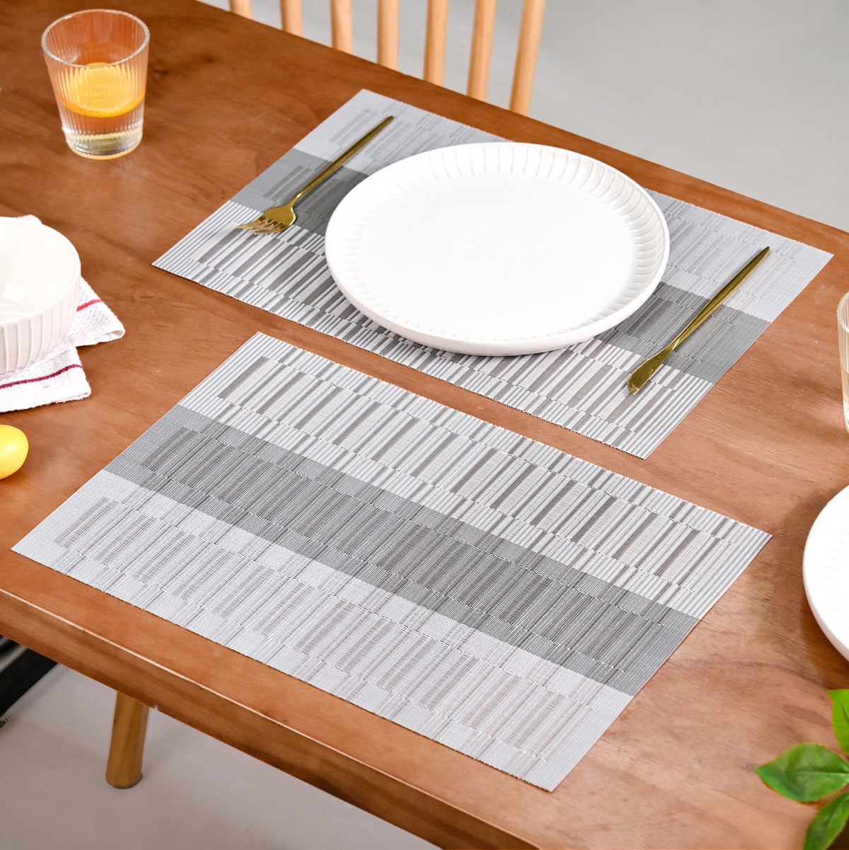 Grey Toned And Textured Mat Set Of 6 Nestasia