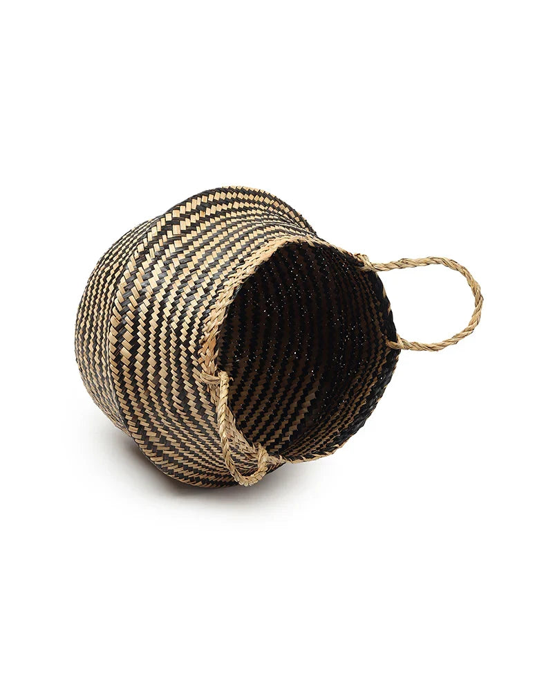 Elegant Belly Planter Basket for Soft, Earthy Interiors