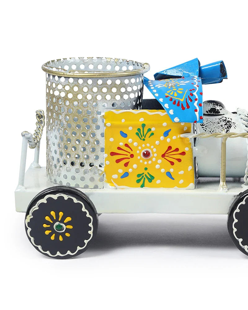 Decorative Train Engine Pen Holder for Tabletop Organiser and Office Use