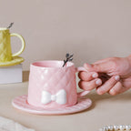 Textured Bow Cup With Plate Nestasia