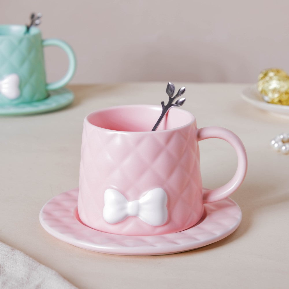 Textured Bow Cup With Plate Nestasia