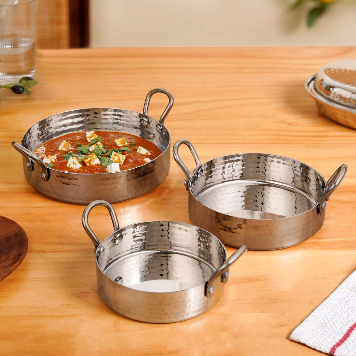 Nested Stainless Steel Round Serving Dish Set Of 3 Nestasia