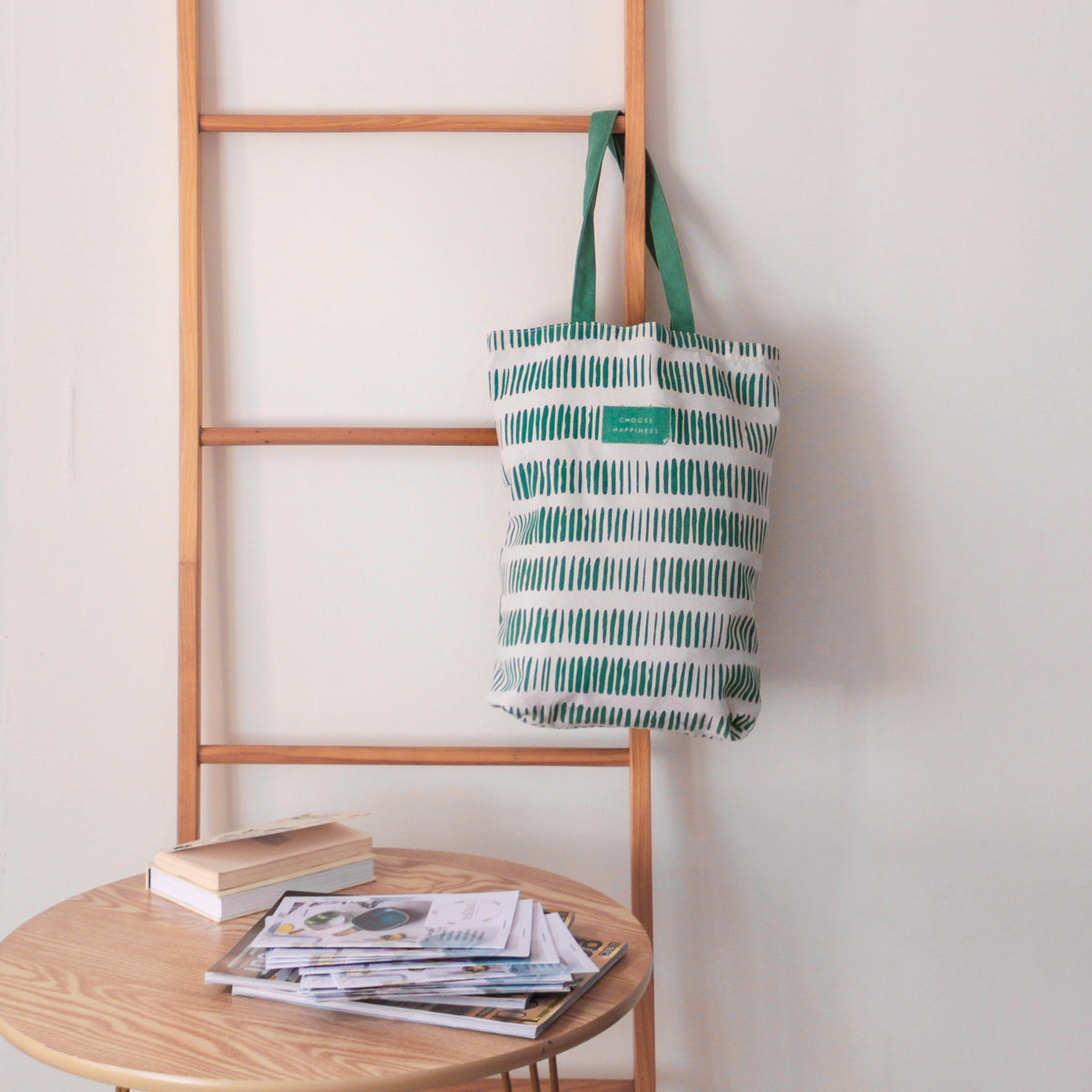 Green And White Tote Bag Nestasia