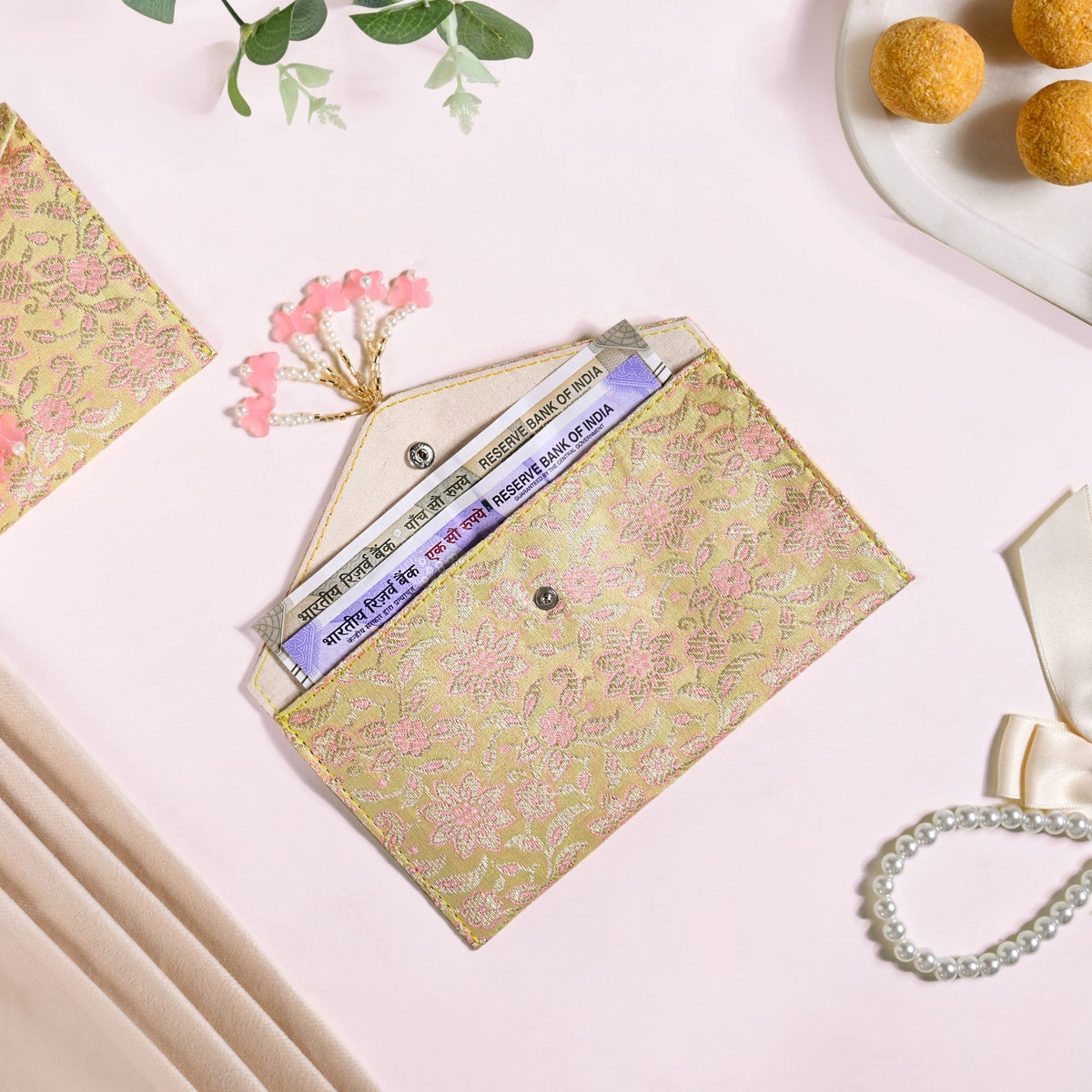 Handmade Jacquard Set Of 6 Envelopes For Shagun Nestasia