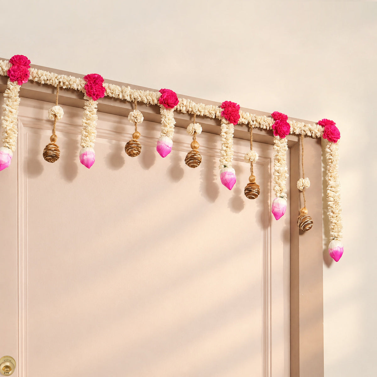 EcoCharm Handmade Pink Shola Bloom Front Door Jute Bandarwal 113x39cm Nestasia