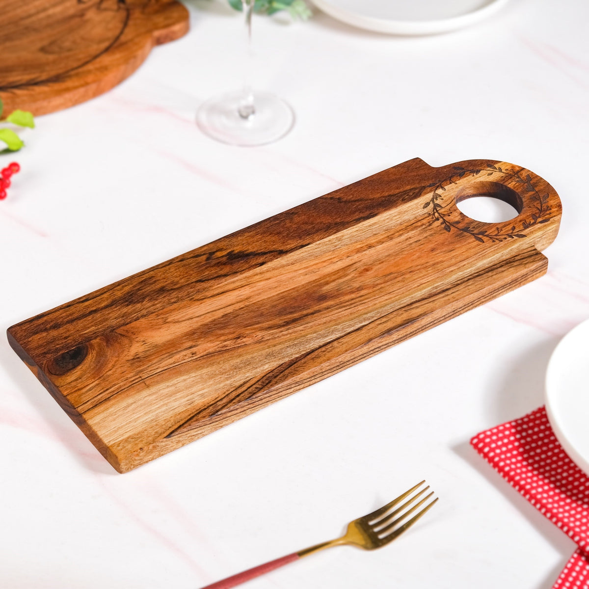 Wreath Ring Acacia Wood Platter 44x15cm Nestasia
