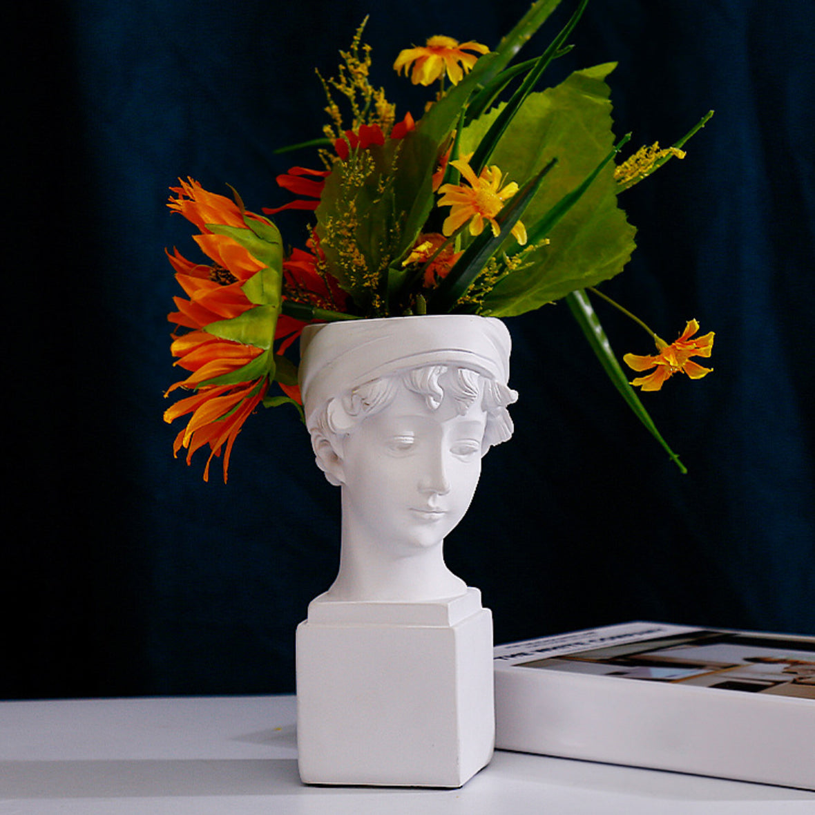 Head Planter Nestasia