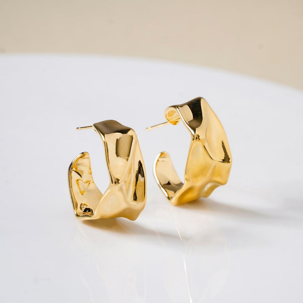 Beautifully Bold Gold Hoop Earrings Nestasia