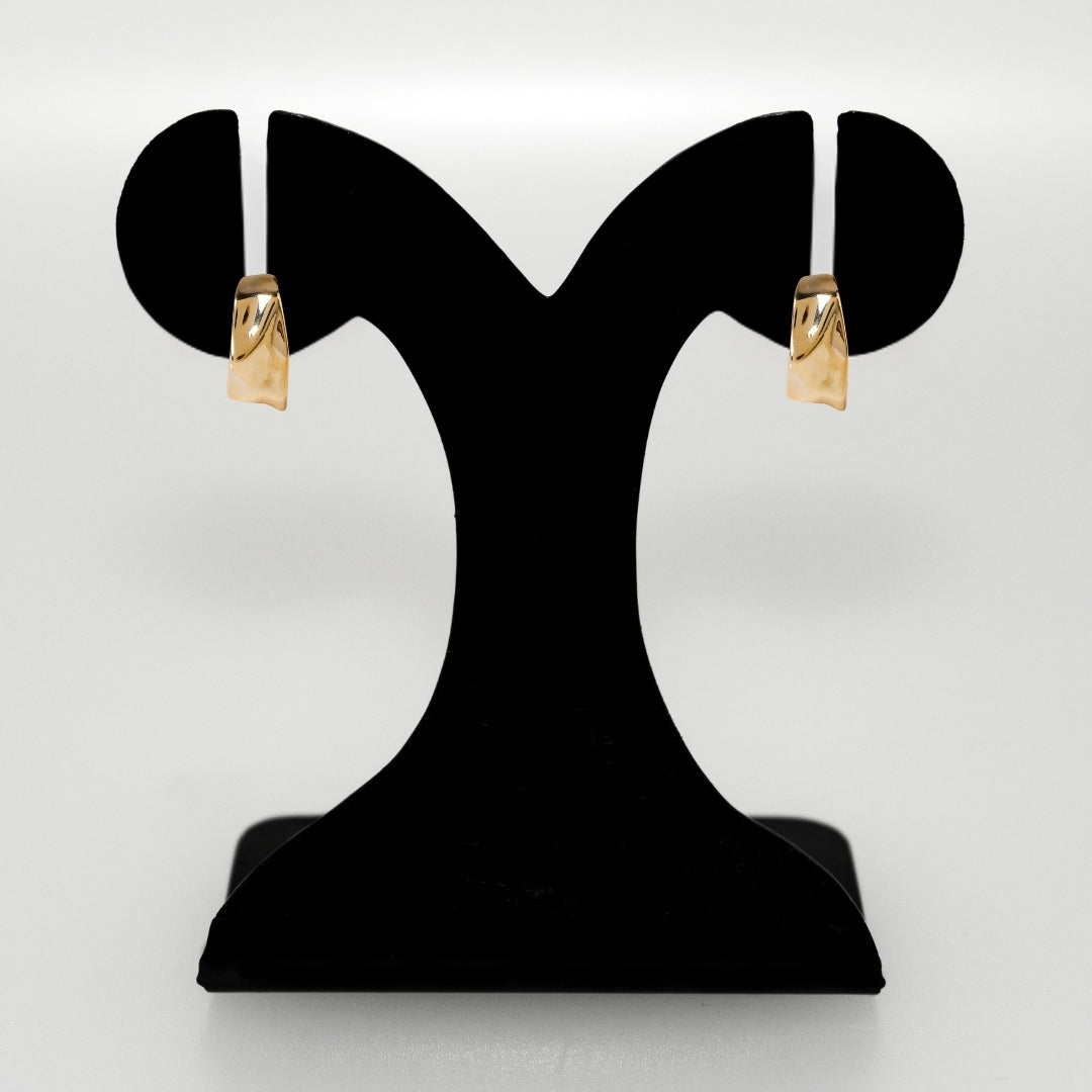 Beautifully Bold Gold Hoop Earrings Nestasia