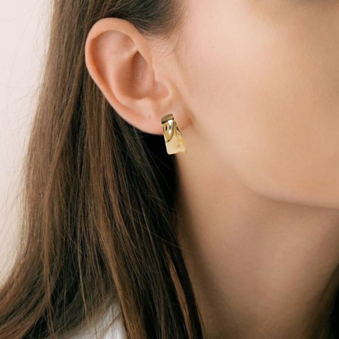 Beautifully Bold Gold Hoop Earrings Nestasia