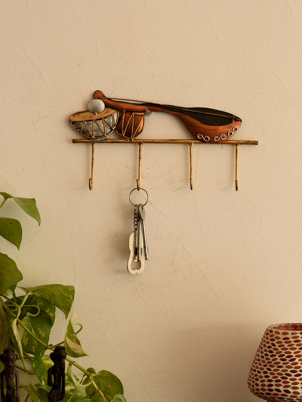 Musical Instruments Wrought Iron Key Holder Kafalo