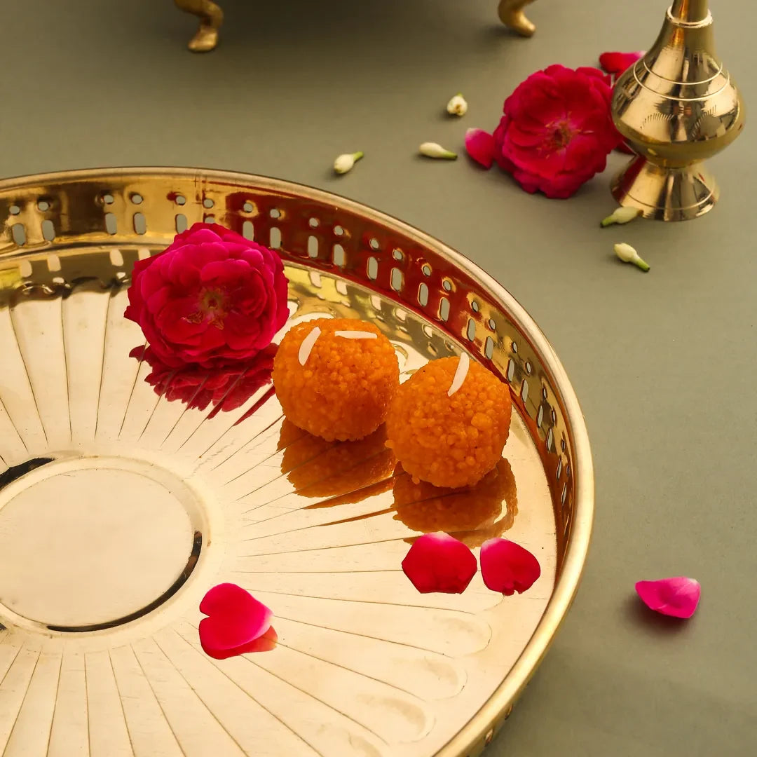 Brass Round Tray / Platter (11 Inch) Vedansh Craft