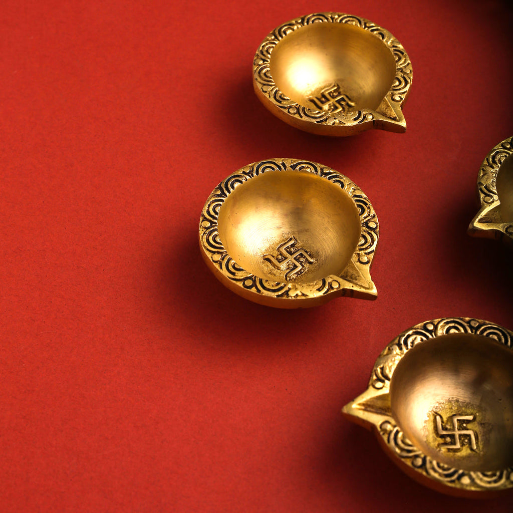 Brass Oil Diya Set Of Four Vedansh Craft