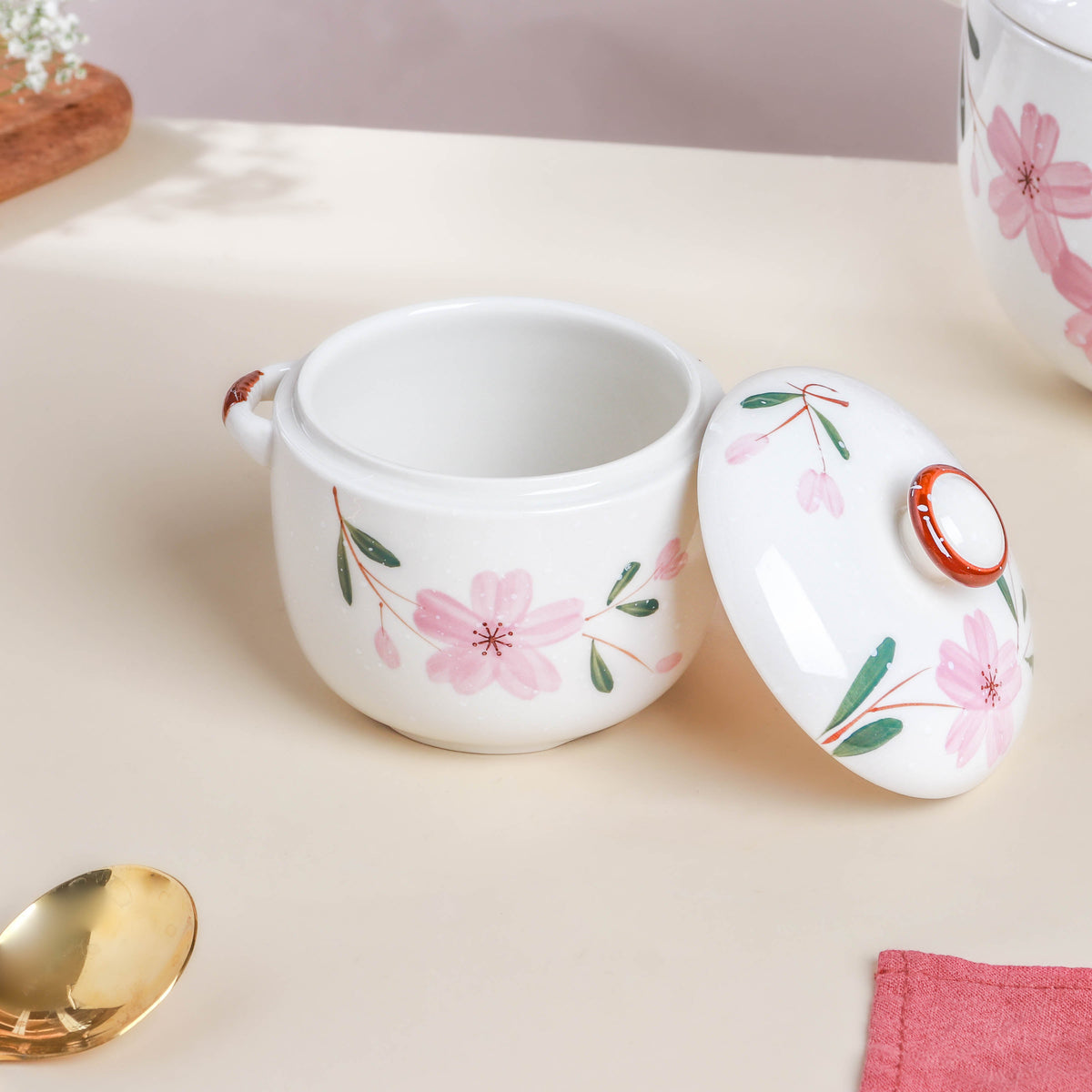 Sakura White Soup Pot Small Nestasia