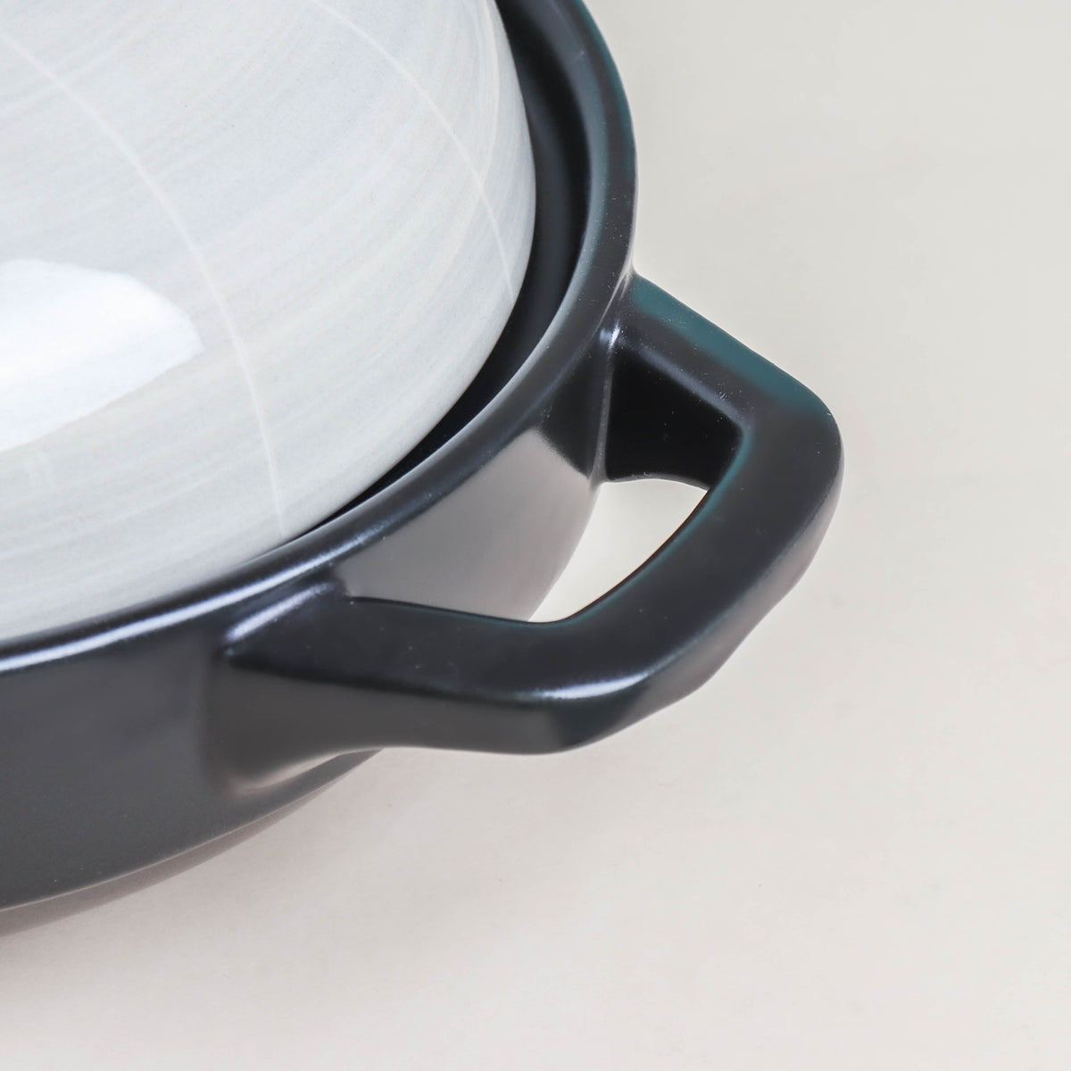 Willow Shallow Cooking Pot Ecru Nestasia
