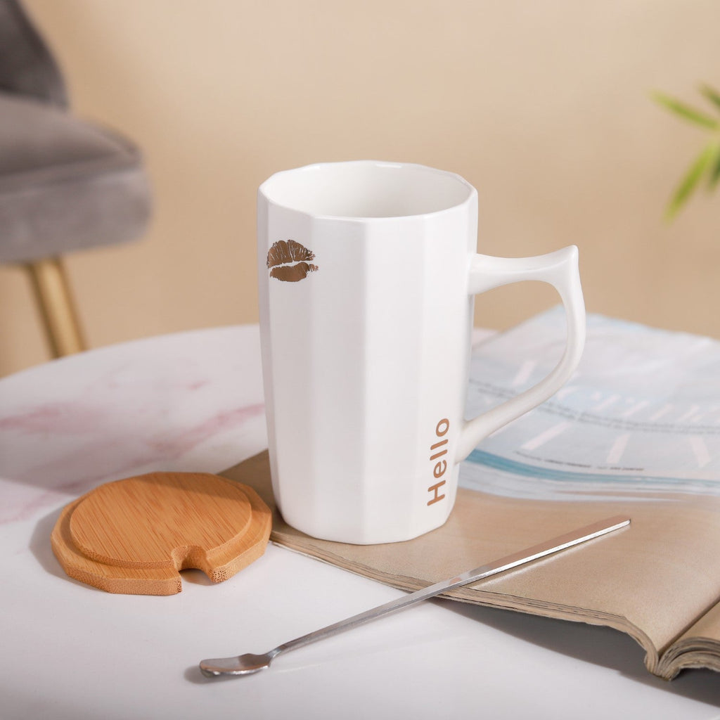 Cup With Lid and Spoon Nestasia