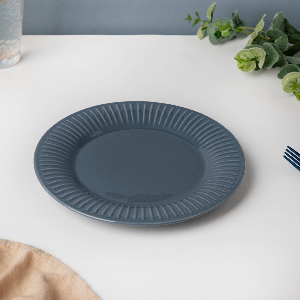 Royal Snack Plate Greyish Blue Small 8.5 Inch Nestasia