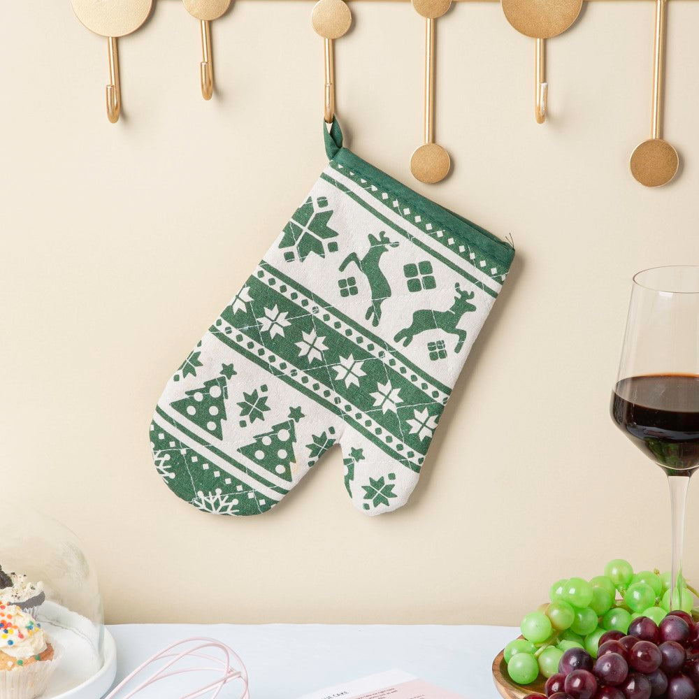 Festive Christmas Oven Mitt And Mat Green Set Of 2 Nestasia