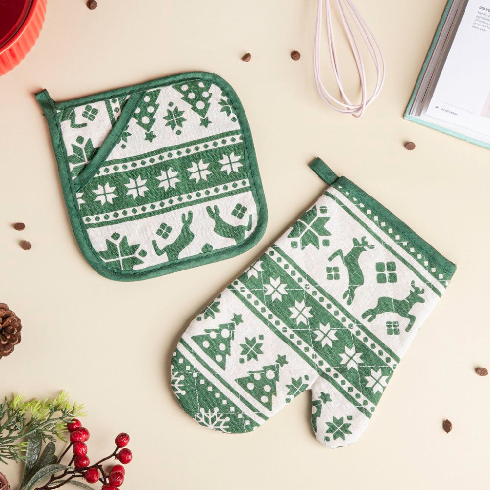 Festive Christmas Oven Mitt And Mat Green Set Of 2 Nestasia