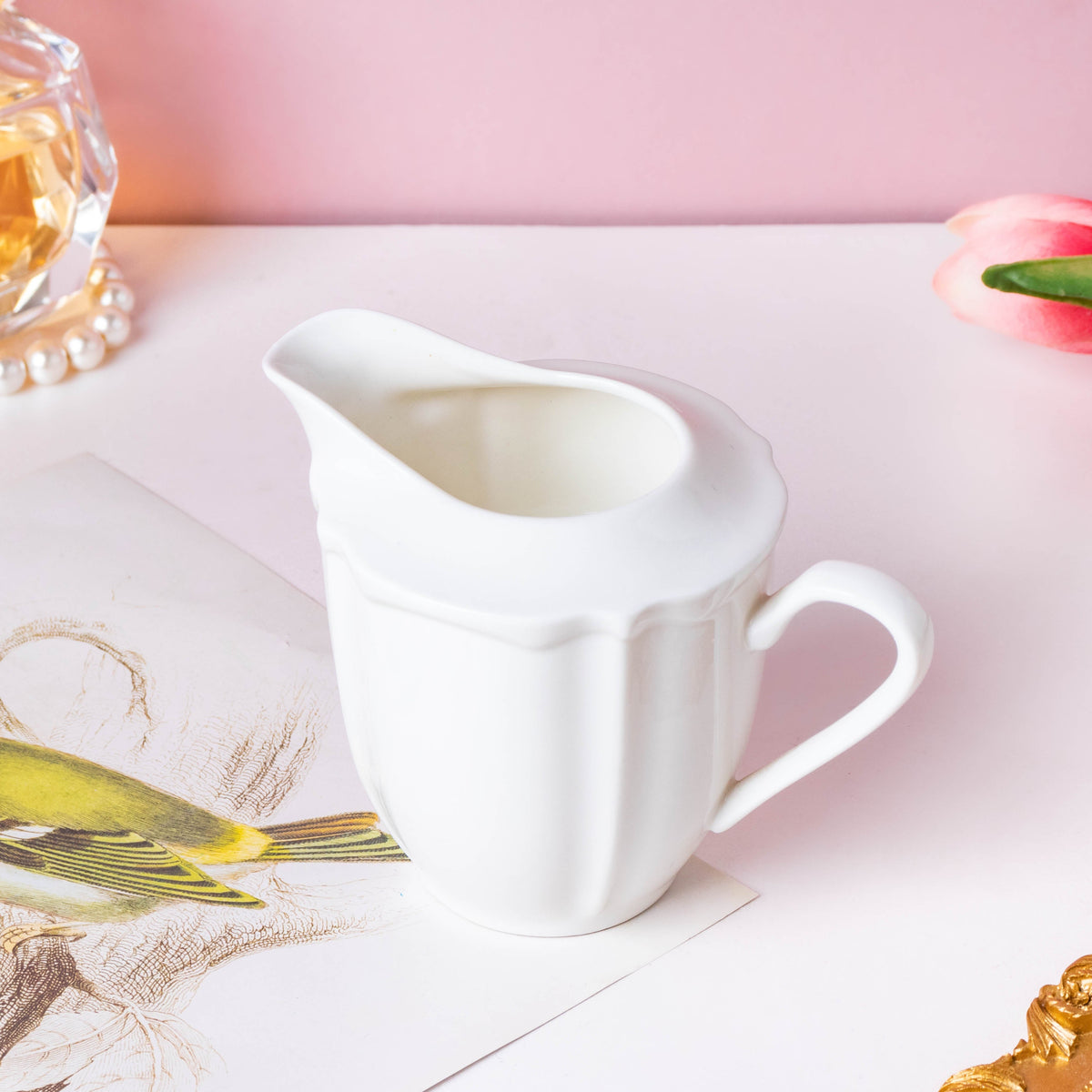 Serena White Truffle Elegant Milk Pot 250 ml Nestasia