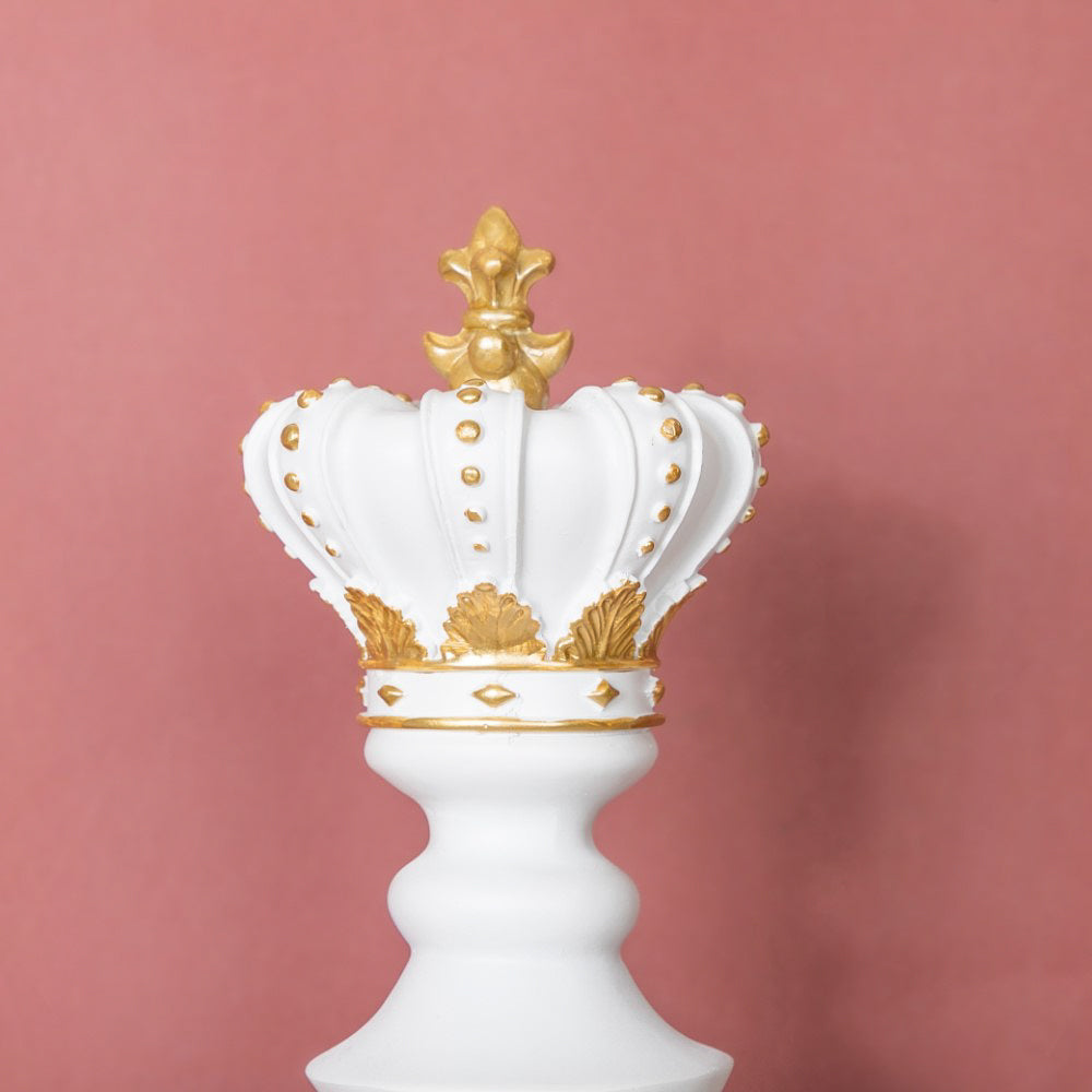 Chess King Showpiece White 15 Inch Nestasia