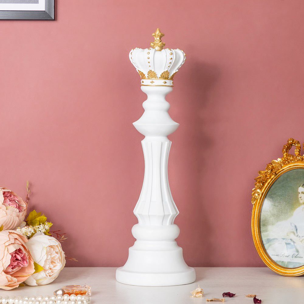 Chess King Showpiece White 15 Inch Nestasia