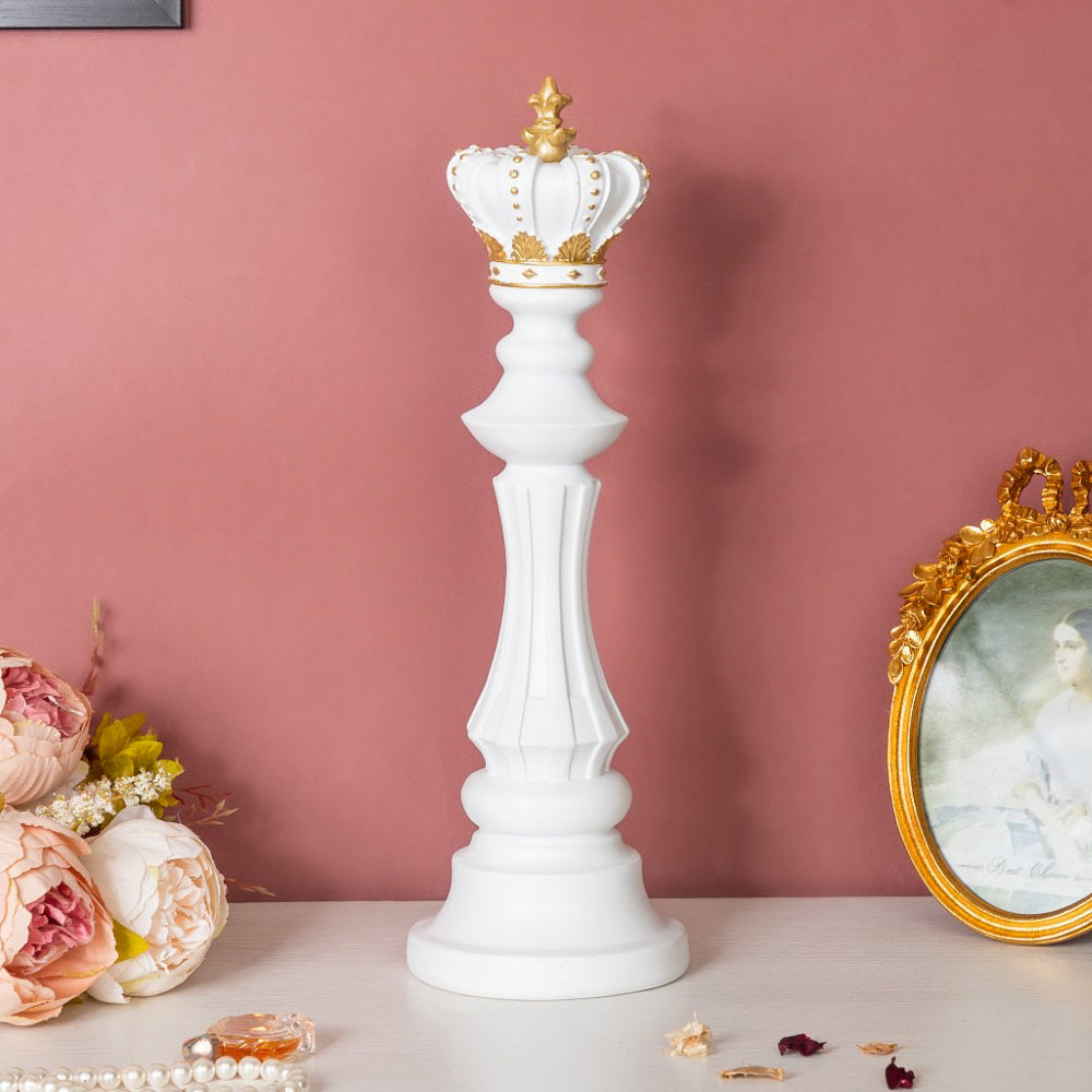 Chess King Showpiece White 15 Inch Nestasia