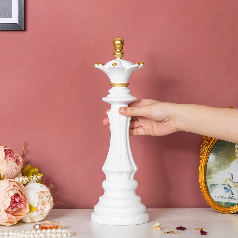Chess Queen Showpiece White 14 Inch Nestasia