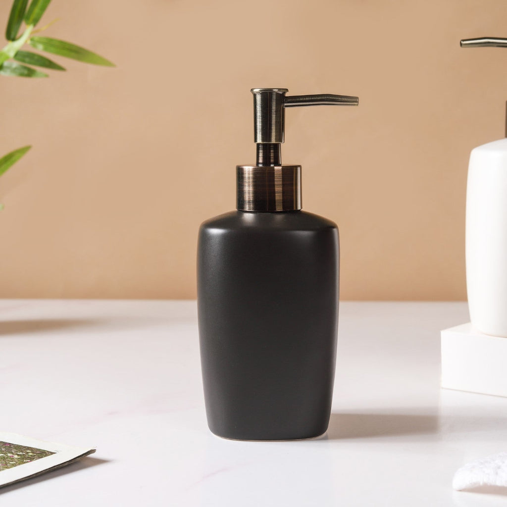 Fancy Pump Bottle Nestasia