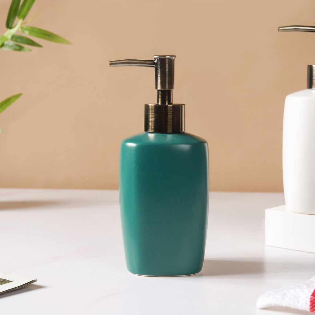 Fancy Pump Bottle Nestasia