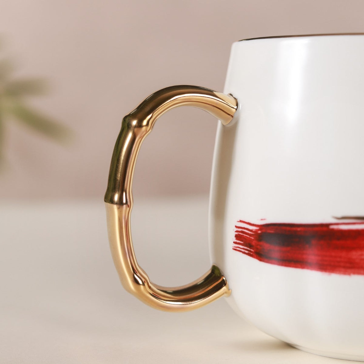 Abstract Golden Handle Cup Nestasia