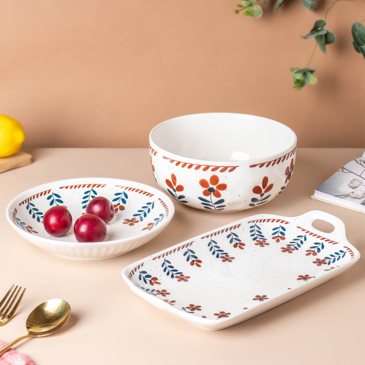 Carmella Floral Ceramic Pasta Plate Nestasia