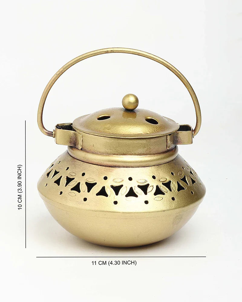 Metal Tealight Candle Holder for Table and Living Room Decor