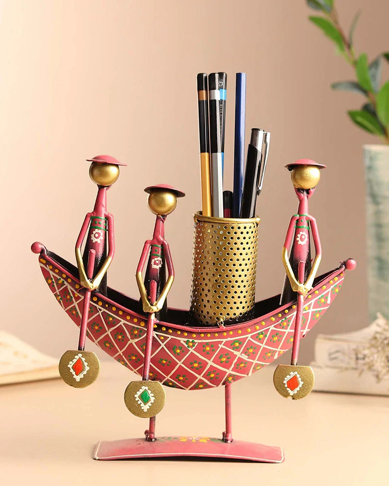 Metal Boat Shaped Pen Holder for Office Desk and Stationery Organization