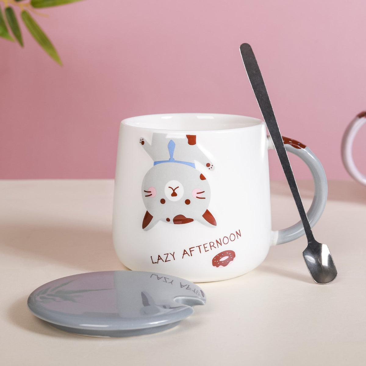 Cartoon Mug With Lid Nestasia