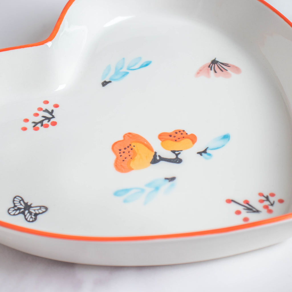 Floral Heart Plates Set of 5 Nestasia