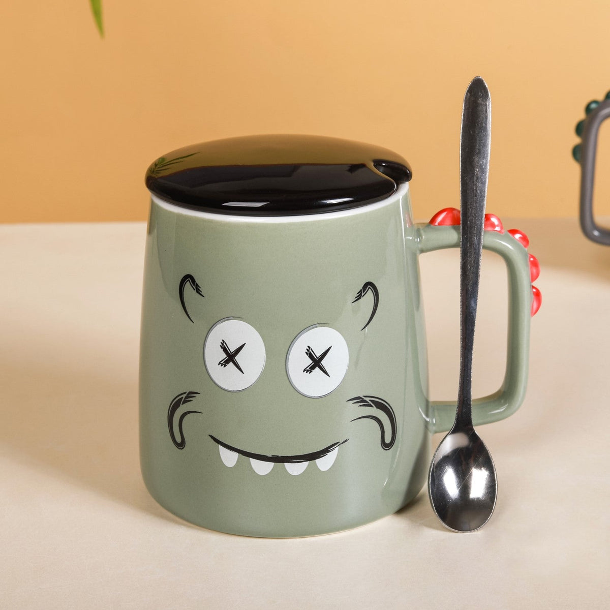Funky Faces Mug Nestasia