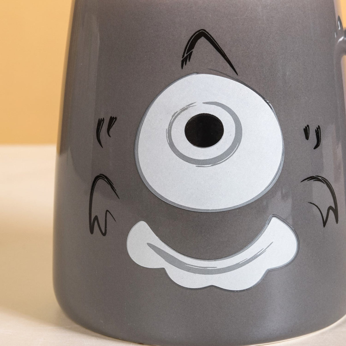 Funky Faces Mug Nestasia