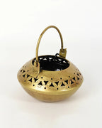 Metal Candle Holder and Tealight Stand for Home Decoration