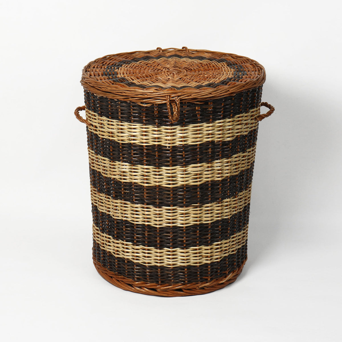 Eco-Friendly Wicker Laundry Basket for Clothes Storage and Home Organization