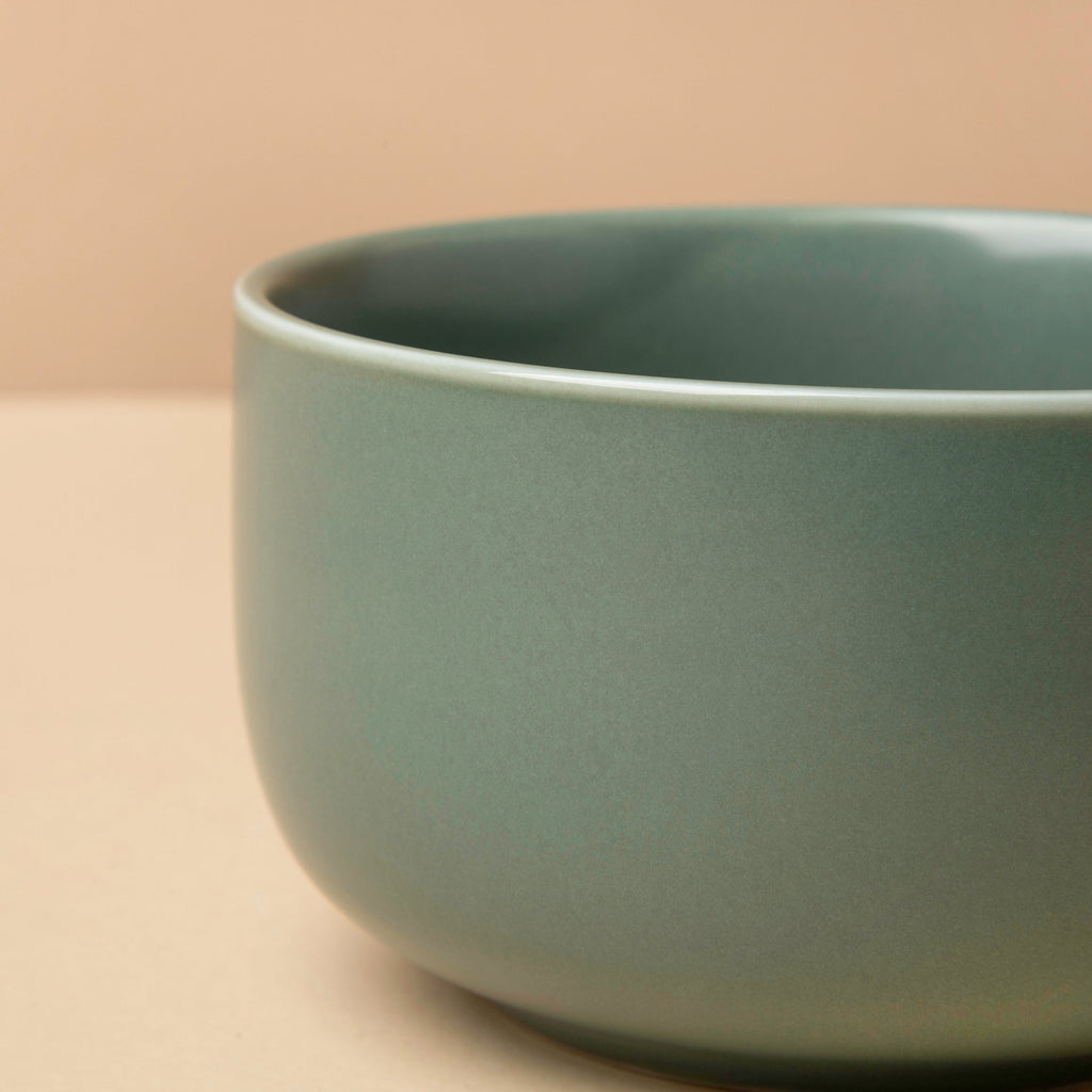 Riona Ceramic Dessert Bowl Matte Green Nestasia