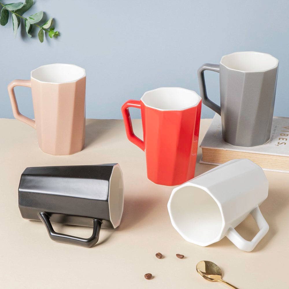 Matt Black Ribbed Mug 350 ml Nestasia