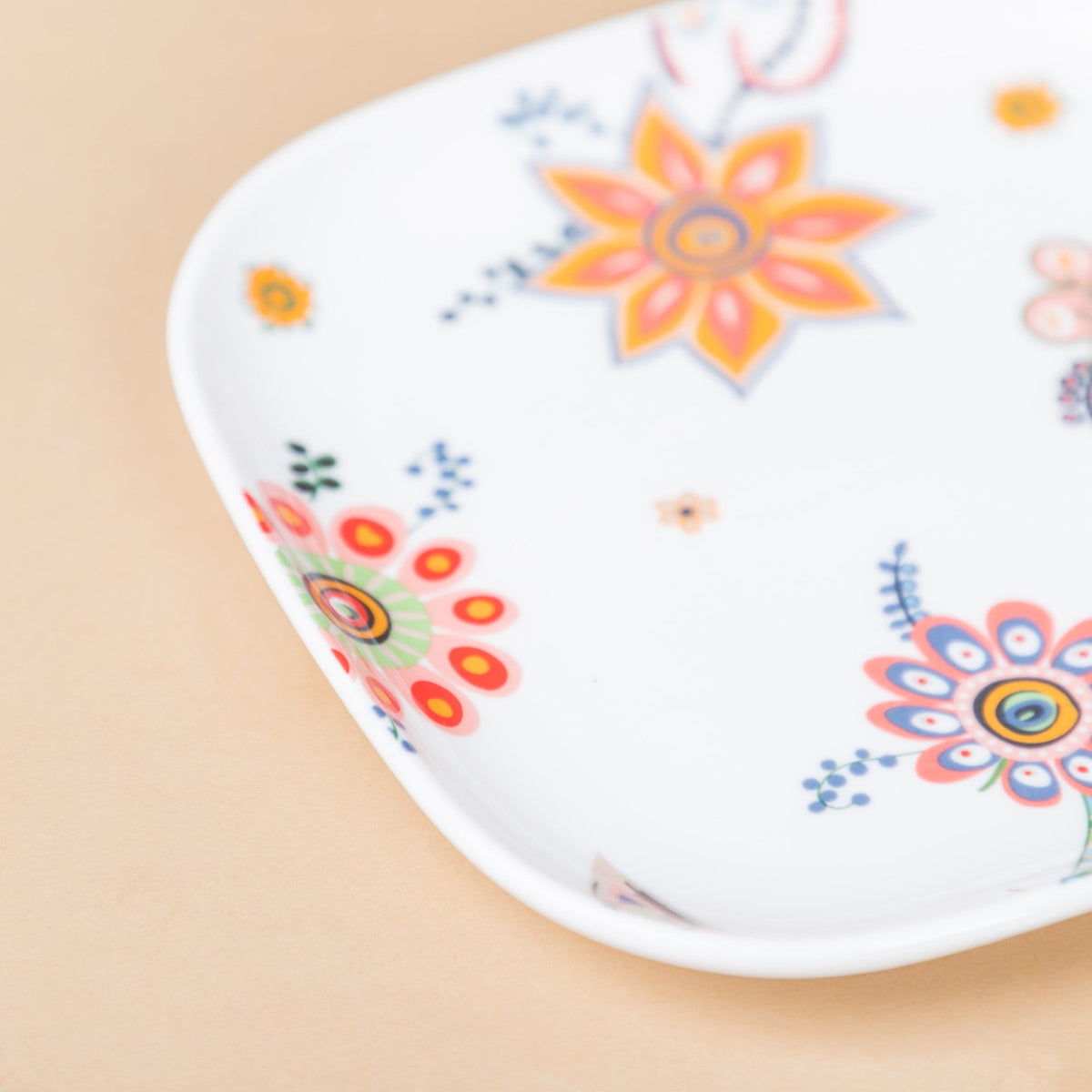 Square Snack Plate Floral Nestasia