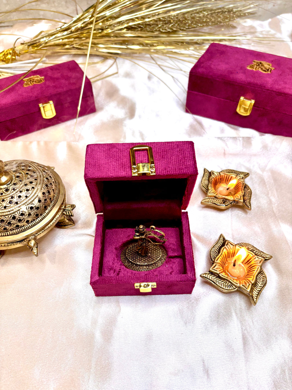 Brass Handcrafted Ram Idol with Velvet Gift Box (2.5 Inch) Vedansh Craft