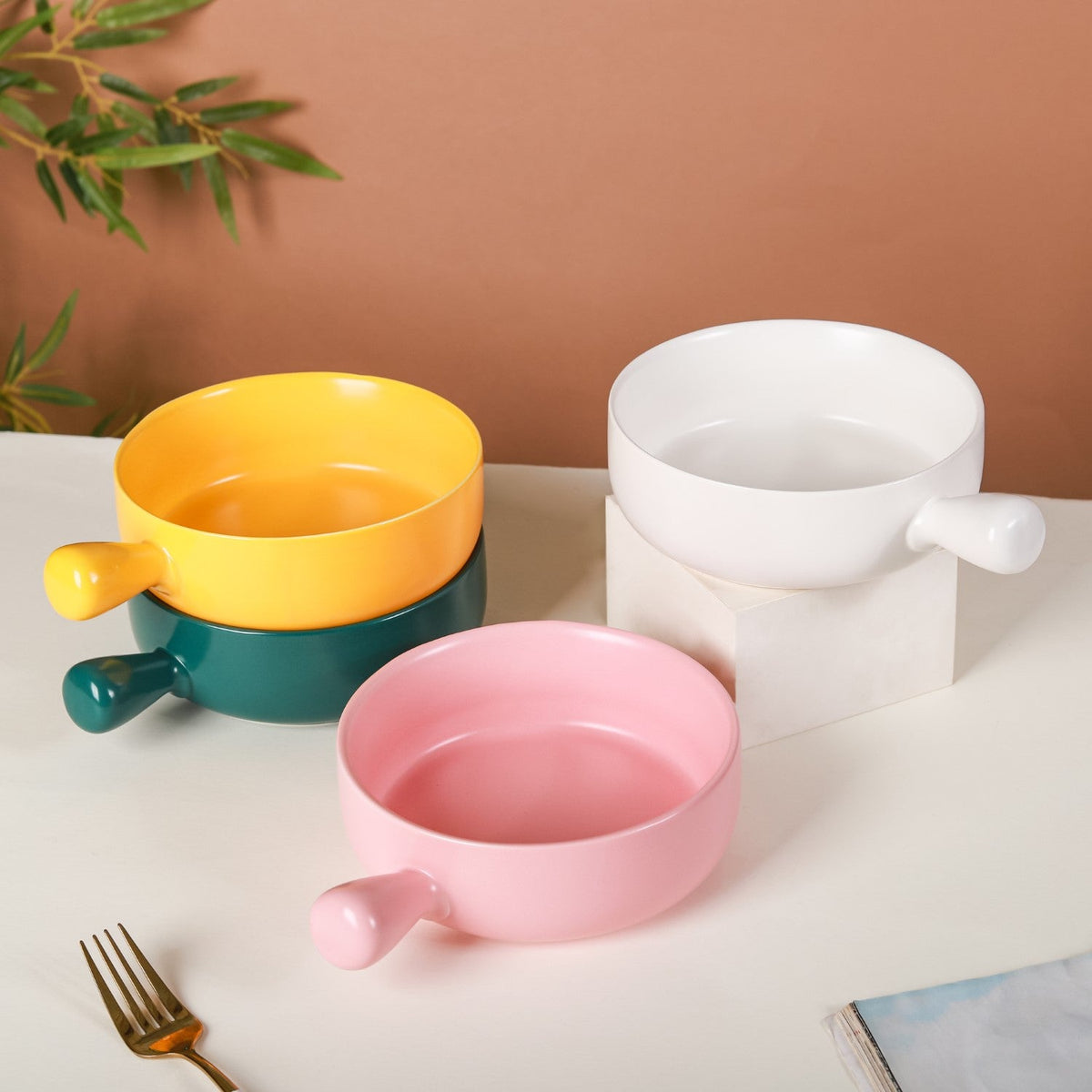 Bowl with Handle Nestasia