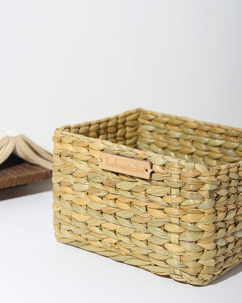 Handwoven Seagrass Fruit Storage Basket and Organiser Tray